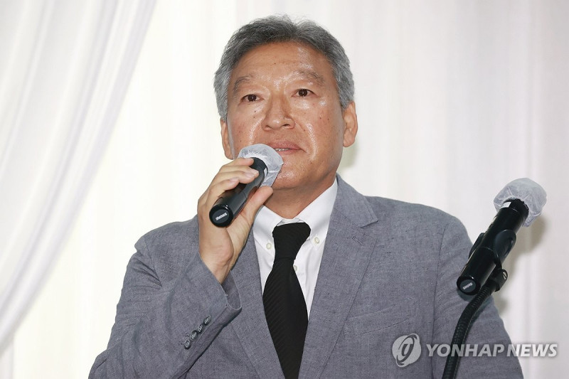 출범 선언하는 설동식 한국축구지도자협회장